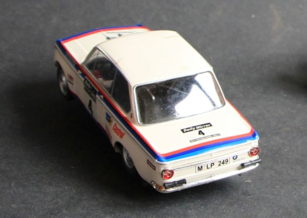 Spirit BMW 2002 tii Rallye 1973 Racingcourse-Model with engine (6987)
